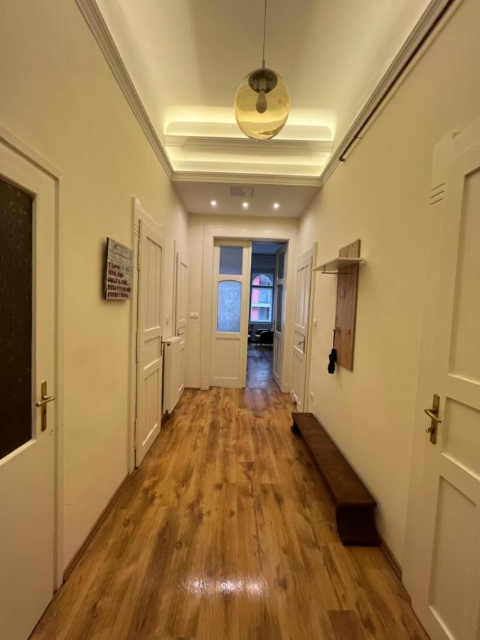 Apartment P9 By Small Budapest